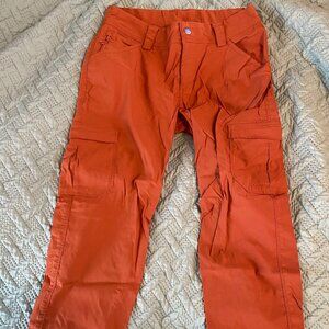 Duluth Trading Co Capri Pants